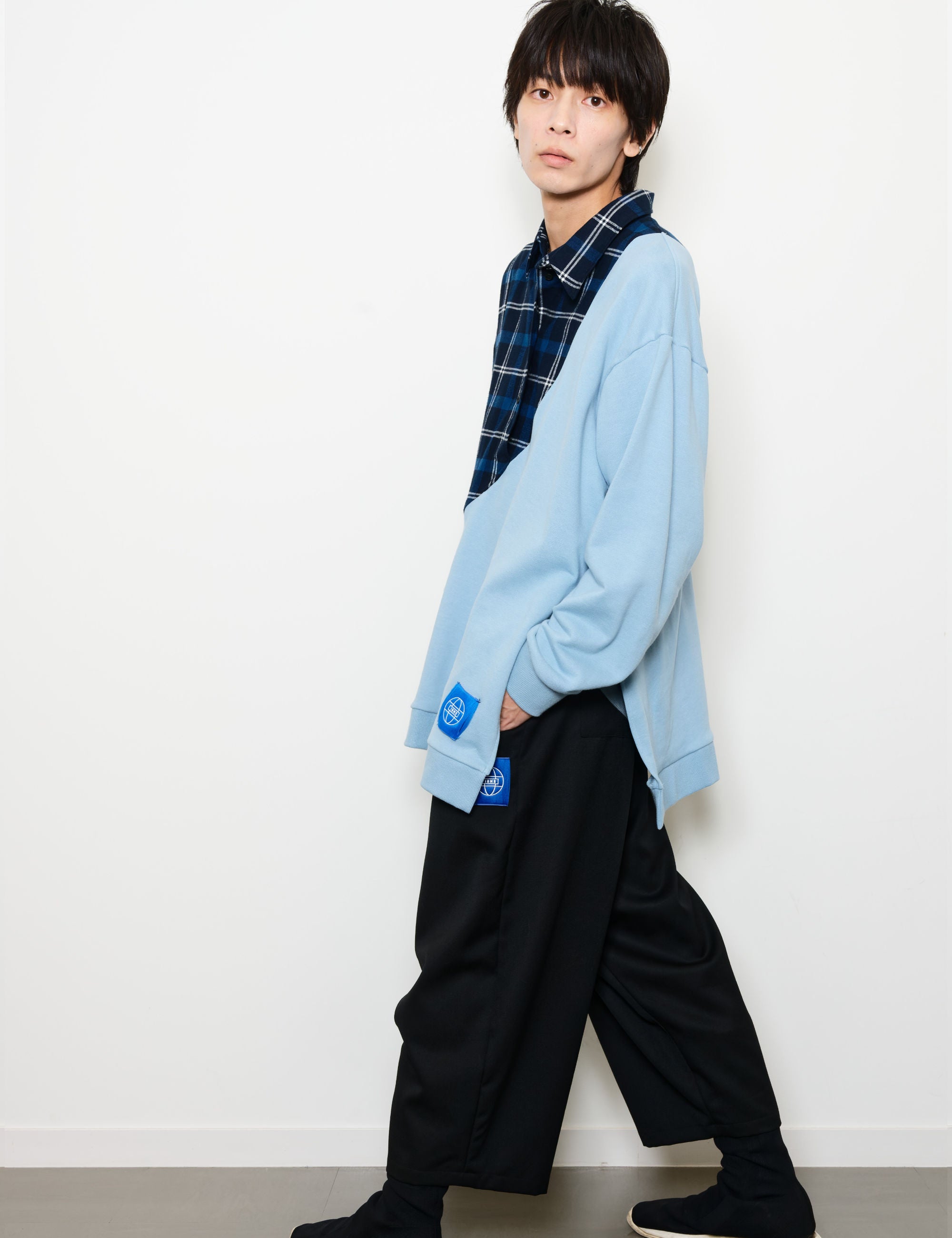 Side_64ad33e4-4035-43a7-a59a-a7c5c5ed0d7d.jpg